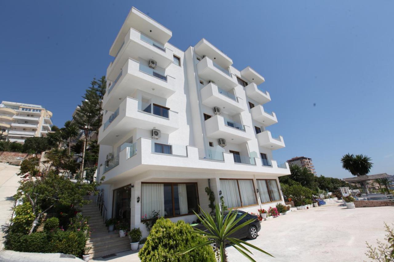 Blue Bay Hotel Саранда Экстерьер фото