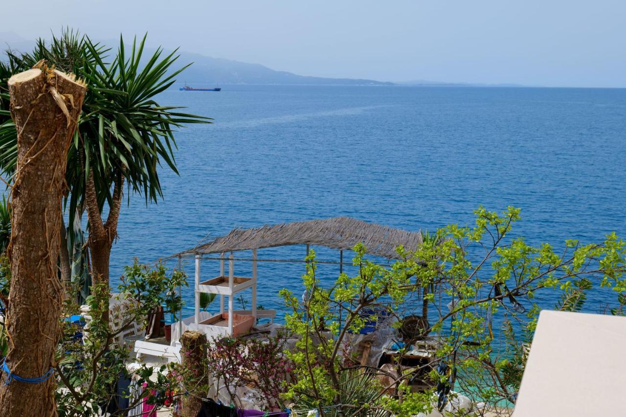 Blue Bay Hotel Саранда Экстерьер фото