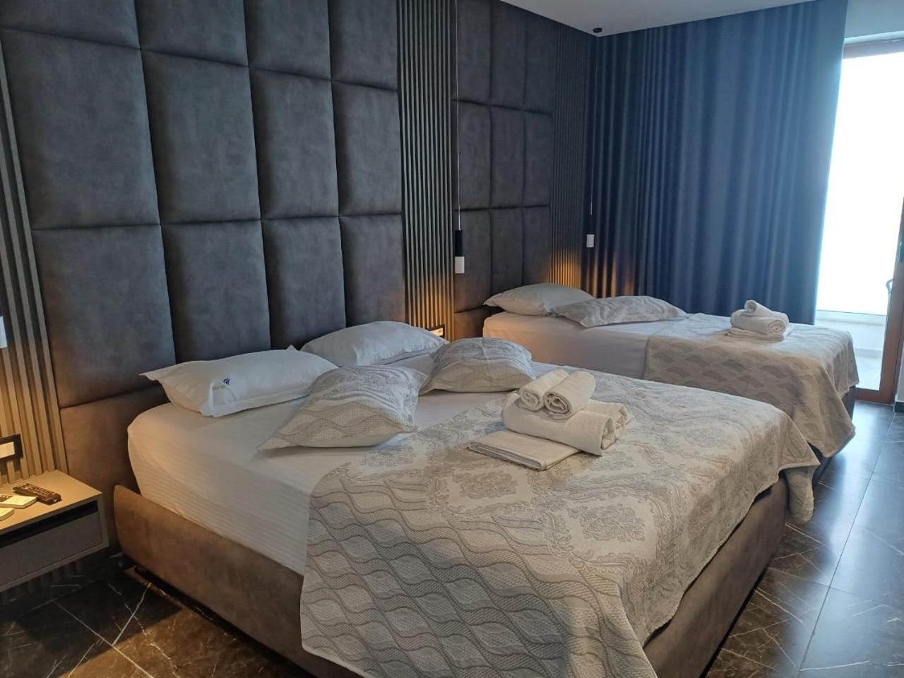 Blue Bay Hotel Саранда Экстерьер фото